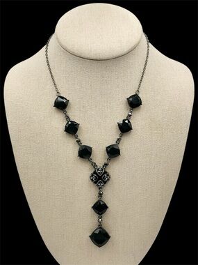 Crown Trifari Signed Black Y-Drop Necklace